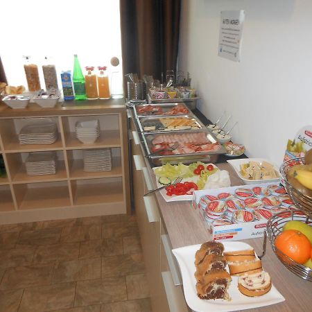 Hotel Garni Neudorfl מראה חיצוני תמונה