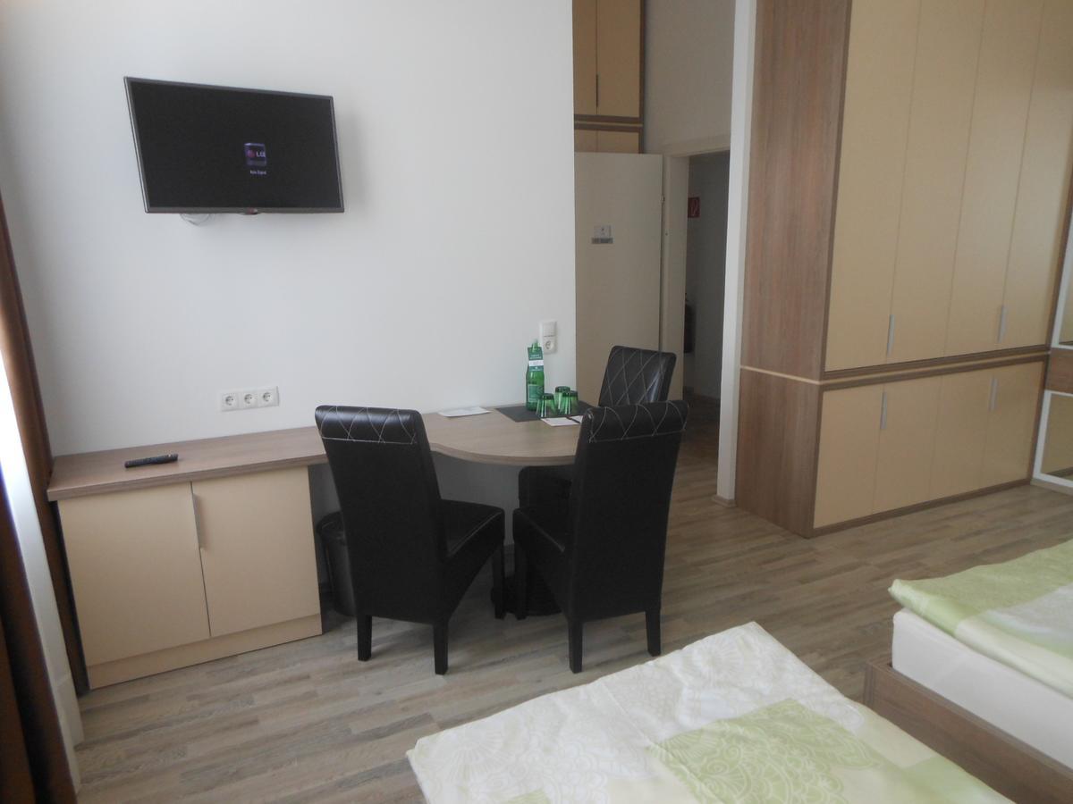 Hotel Garni Neudorfl מראה חיצוני תמונה